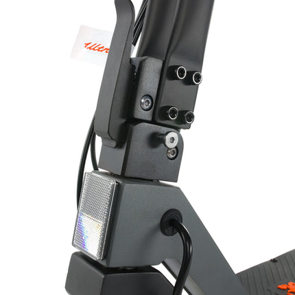 Monopattino elettrico KUKIRIN G2 Ultra All-terrain con motore 800*2W, batteria 48V18Ah, pneumatici da 10 pollici, ideale per la città.