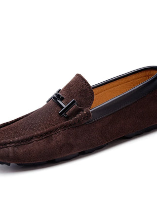 Estate nuovi mocassini in pelle scamosciata comodi appartamenti scarpe Casual da uomo traspirante Slip-On scarpe da guida in morbida pelle mocassini 2022