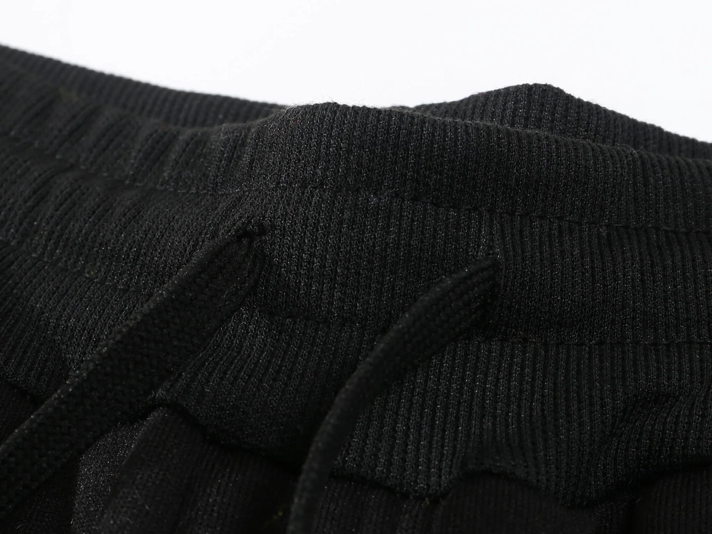 2025 Set di abbigliamento sportivo da jogging casual da uomo con cappuccio e pantaloni sportivi neri Giacca gommata Sport di moda Set invernale caldo da 2 pezzi