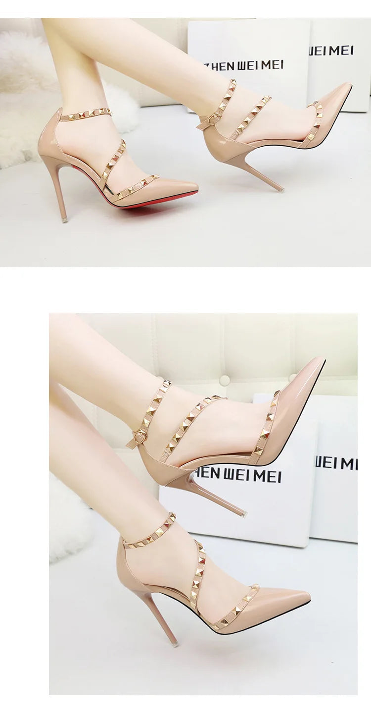 Scarpe tacco alto da donna estive in Europa e America Moda punta a punta bocca superficiale rivetto scava fuori sandali a spillo da discoteca platinumshop