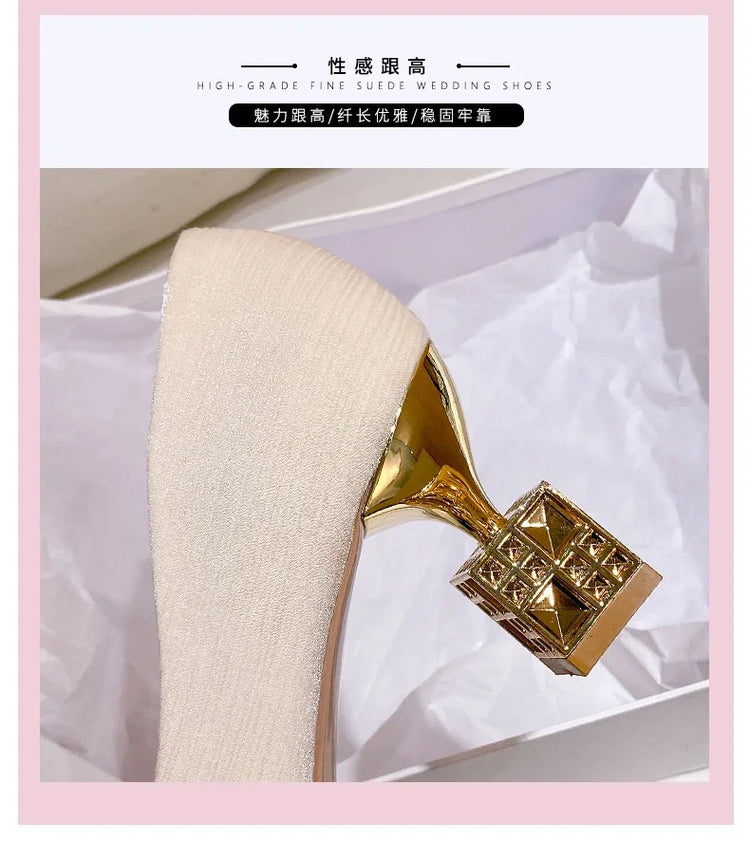 Moda di lusso Rivetto Fibbia Cintura Appartamenti Mocassino slip-on da donna Scarpe a punta Scarpe da balletto Mocassini da donna da ufficio 2025