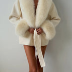 White short style