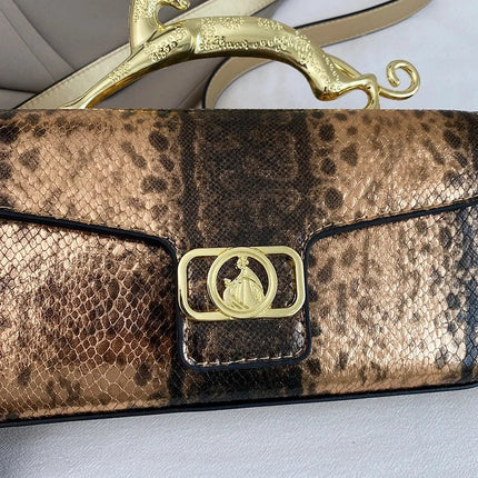 New Ladies Metal Buckle Simple Fashion Shoulder Bag Party Commuting Bag Women Luxury Brand Design PU Leather Bag PlatiNum