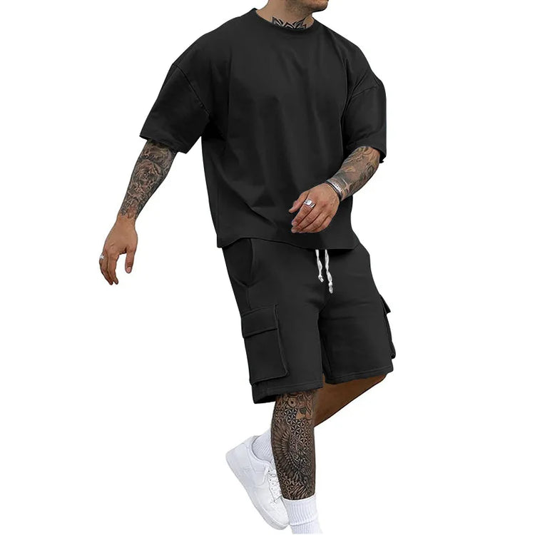 T-shirt alla moda nuovo stile estivo e pantaloncini multiuso Set in tinta unita, un abito da uomo casual e sportivo