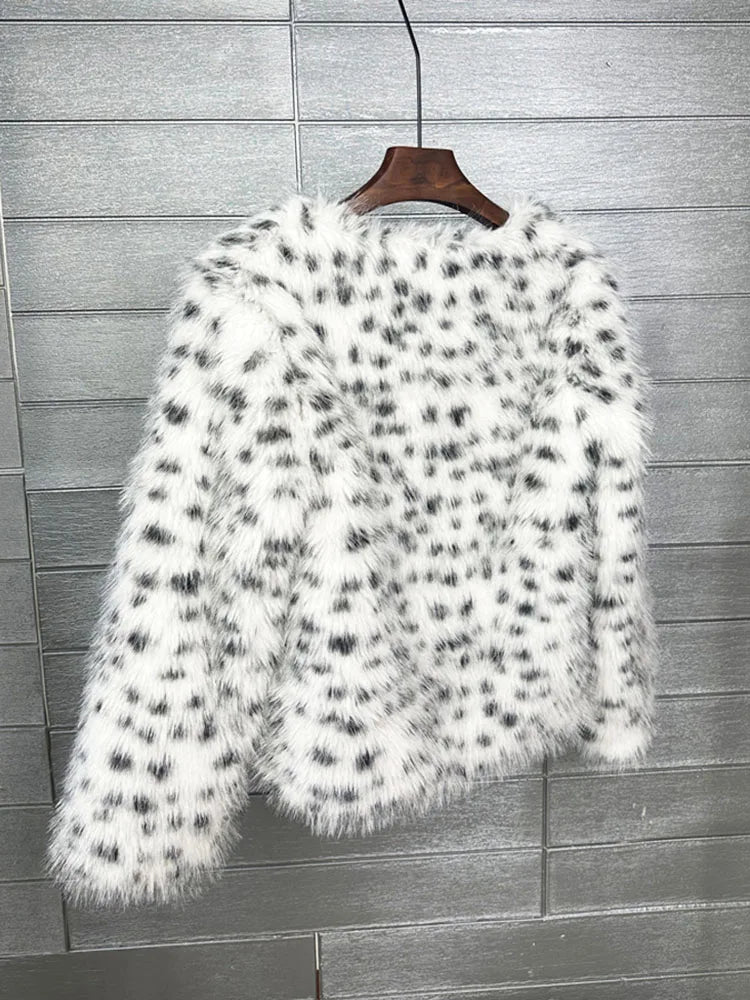 ZADORIN Preppy Style White Leopard Black Dots Faux Fur Coat Women O-Neck Furry Short Faux Fur Jacket Winter Clothes Women 2025
