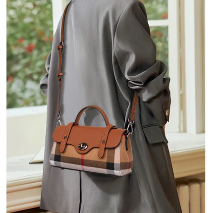 Borsa Mini Boston a Righe e Quadri in Tessuto con Finiture in Ecopelle, Chiusura a Giro e Torsione, Design con Patta, Borsa a Mano da Donna, a Tracolla, Portamonete