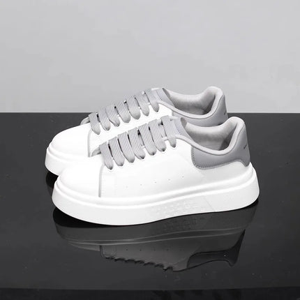 Fashion Men Skateboarding shoes Casual Sport Shoes Platform Sneakers Outdoor Breathable White Running Shoes Women Tennis Shoes