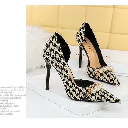 BIGTREE Scarpe 2026 Primavera Donna Pompe Catena di metallo perlato Tacchi alti Grana a quadri Tacchi a spillo Tacchi da donna Scarpe da banchetto di lusso 43 platinumshop