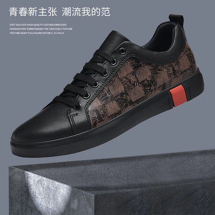 Europe New Shoes for Men Genuine Leather Casual Shoes Cool Black Flat Skateboard Shoes Street Fashion Sneakers