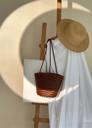 Borsa a secchiello intrecciata a mano 2026 in vera pelle, borsa a tracolla vintage da donna per uso quotidiano, pendolarismo e vacanze