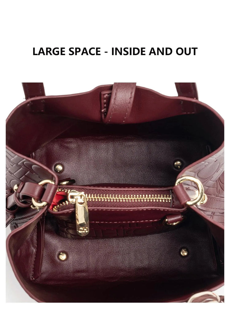 CH Large Capacity Handbag Luxury Brand Temperament Letter Print with Lock Design 2025 Trendy Women's Crossbody Bag PlatiNum