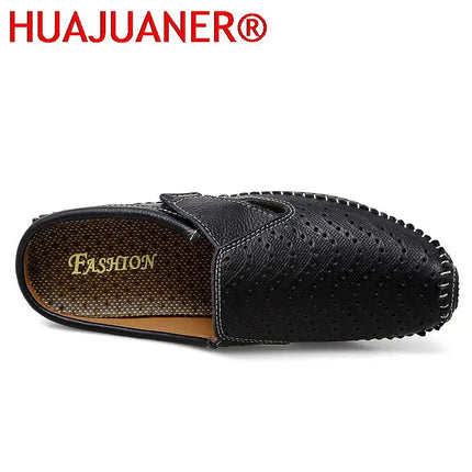 Nuove pantofole da uomo in vera pelle estate traspirante Casual muli mezze scarpe leggere per uomo mocassini da guida antiscivolo all'aperto uomo