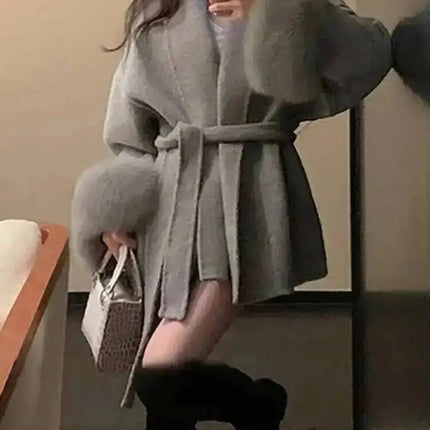 UCXQ Elegant Woolen Coat Temperament Office Lady Overcoats Fur Patchwork Long Sleeve Beautiful Women's Coats 2025 Winter New