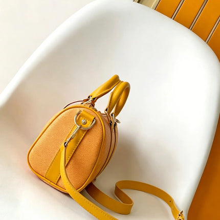 Borsa a Tracolla da Donna in Pelle Sintetica Liscia, Essenziale per l'Uso Quotidiano, con Superficie Esterna Morbida, Completamente Regolabile, Tracolla Regolabile, Manico per Trasporto a Mano, Ideale per Uso Casual e Quotidi