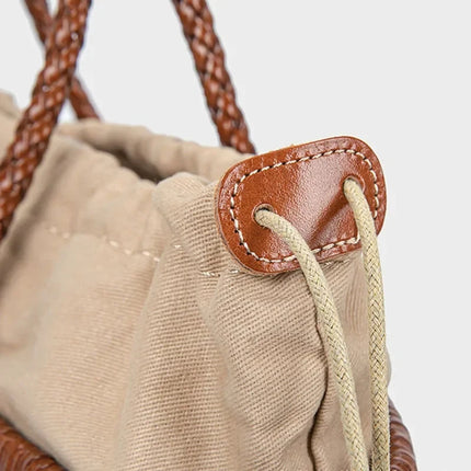 Women's 2-in-1 Woven Straw Bag Underarm Straw Bag with Adjustable Strap Large Capacity Dumpling Shoulder Bag for Summer Beach Bucket Bag