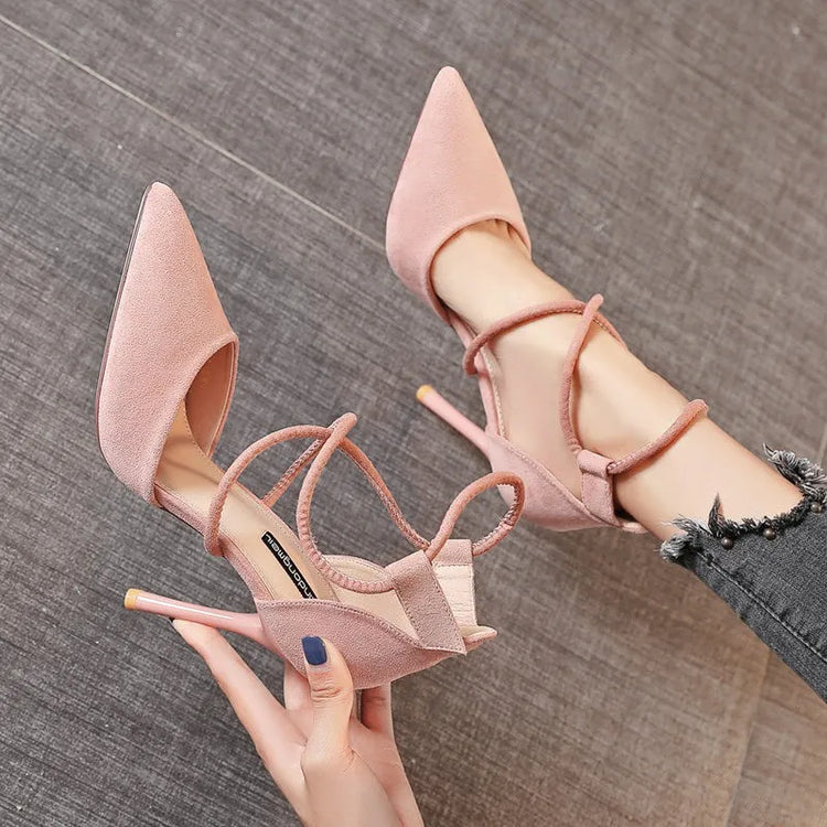 2021 Estate europea e americana pelle scamosciata a punta croce cinturino scarpe tacco alto banchett