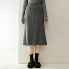 Rongyan Gray / L