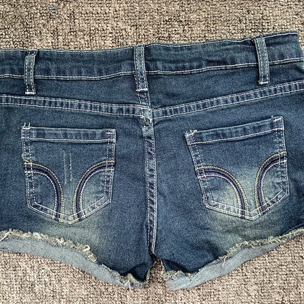 Y2K Women's Embroidered Wrap-Style Denim Shorts Summer Korean Style Sexy Low-Rise Women's Denim Shorts Stretch-Fit Hot Pants PlatiNum