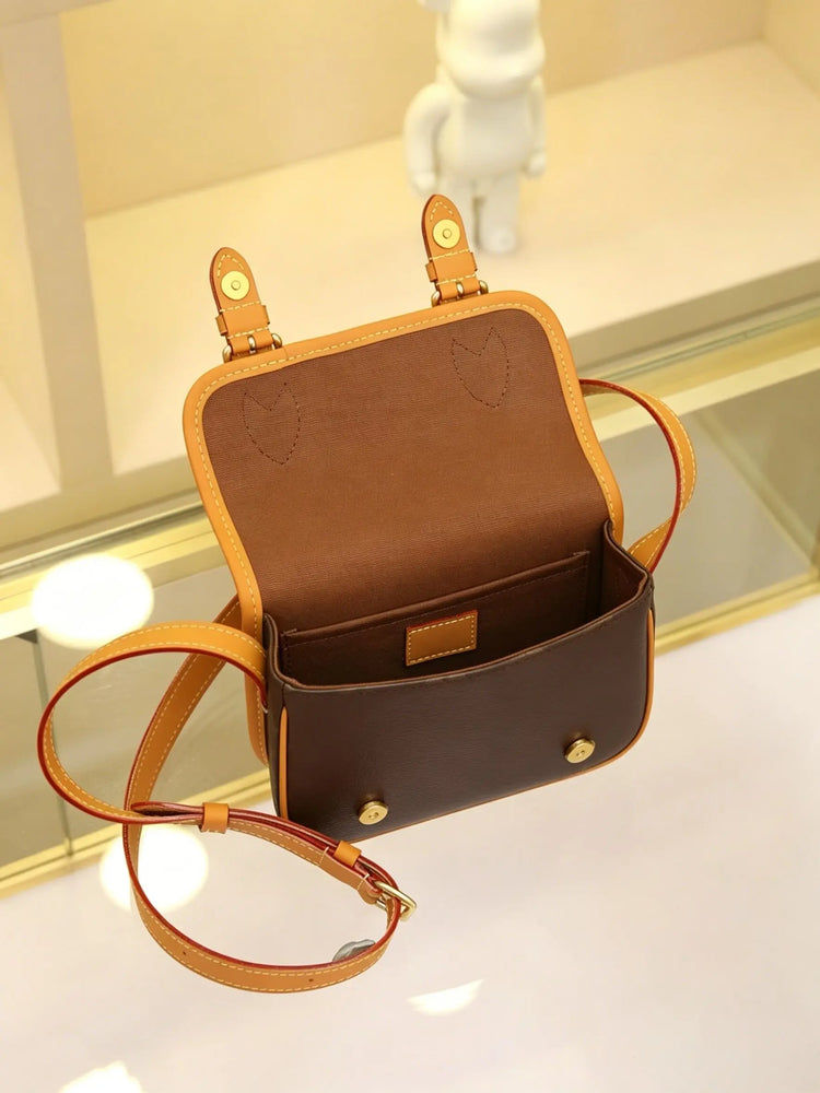 Borsa a tracolla da donna spaziosa e leggera in microfibra effetto pelle, perfetta per il weekend, lo shopping al supermercato e l'uso quotidiano.