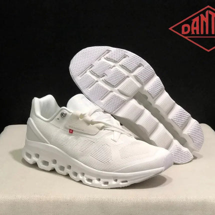 NUOVE Scarpe Casual Traspiranti Cloud's-Breathable 2026 per Uomo e Donna, Tessuto Morbido, Comode per Casa e Uscite