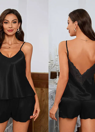 Set di indumenti da notte estivi di lusso in pizzo a V profondo senza schienale sexy Set pigiama in raso morbido per donna Comodo canottiera e pantaloncini a maniche corte