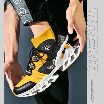 Scarpe da uomo Sneakers Uomo casual Scarpe da uomo tenis Scarpe di lusso Trainer Race Scarpe traspiranti mocassini moda Scarpe da corsa per uomo