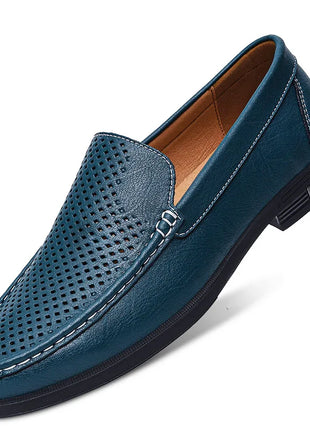 Calzature da uomo in pelle Slip on Office Man Scarpe formali Festa di nozze Scarpe eleganti da uomo Breath Driving Mocassini pigri Mocassini