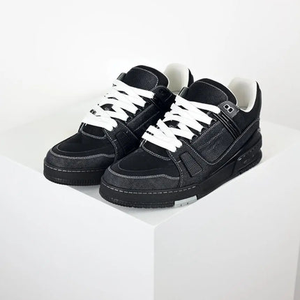 Unisex Black Denim Skate Sneakers, White Contrast Stitching Lace Up Thick Platform Street Board Shoes