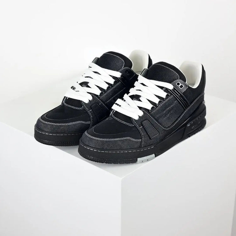 Unisex Black Denim Skate Sneakers, White Contrast Stitching Lace Up Thick Platform Street Board Shoes