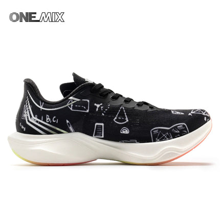 Scarpe da Corsa ONEMIX Marathon con Piastra in Carbonio, Supporto Professionale Stabile, Ammortizzazione, Ultra-leggere e Reattive per Uomo PlatiNum
