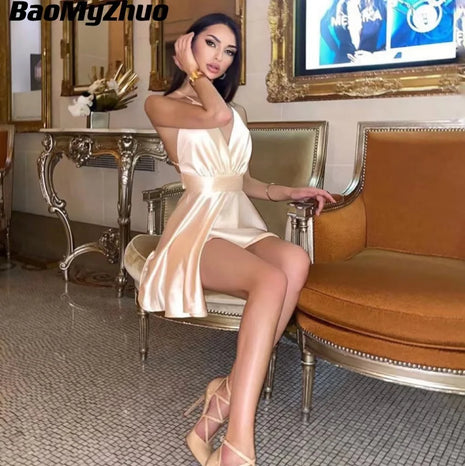 2023 Sexy robe de soirée moulante sans manches à dos nu pour femme élégante, col en V, mini-robe courte et moulante