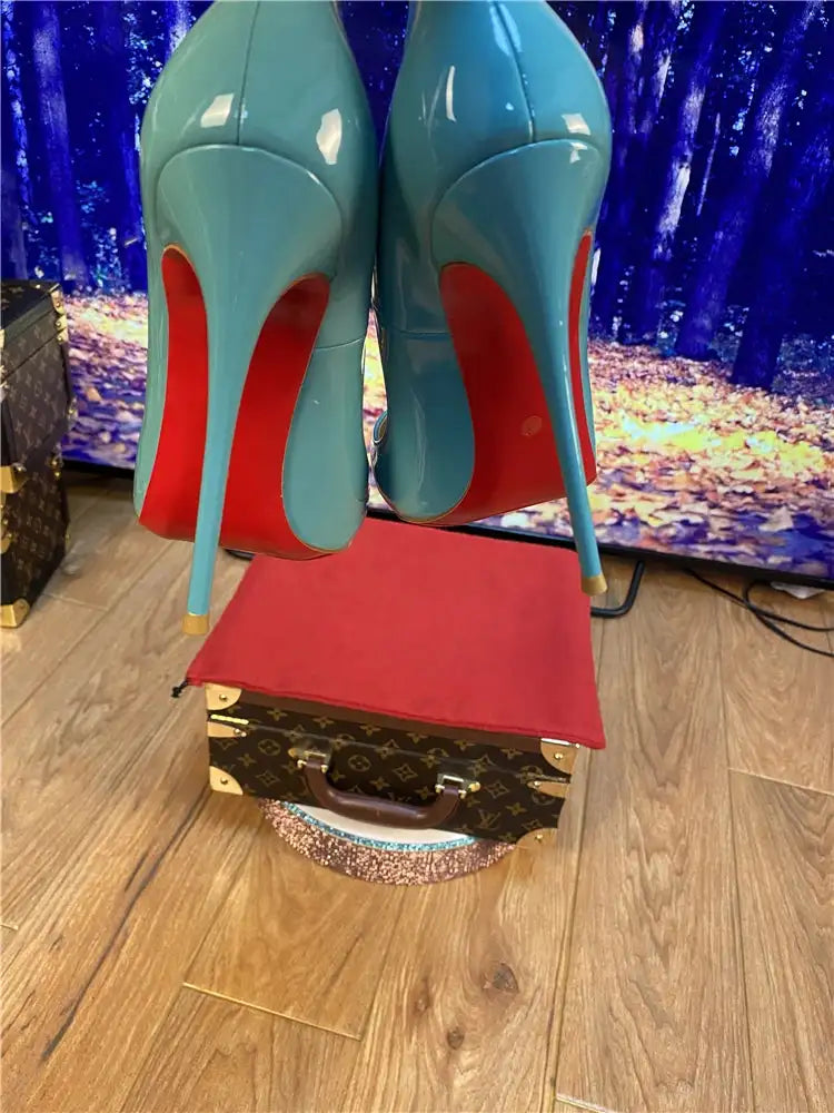 Tacchi altissimi personalizzati multicolori da 12 cm, pelle verniciata bianca nuda, suola rossa sexy, scarpe sottili a punta per ordine singolo platinumshop