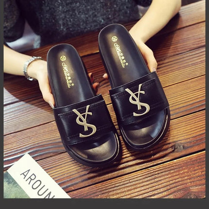 2025 Summer New Women's Fashion Letter Designer Sandals Casual Thick Bottom Round Toe Leather Beach Shoes Женские Сандалии PlatiNum