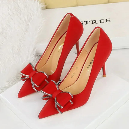 BIGTREE New Fashion Women Dress Shoes 10cm tacchi alti Shallow Toe Crystal Butterfly Knots Lady Red Silk Shoes taglia 34-40