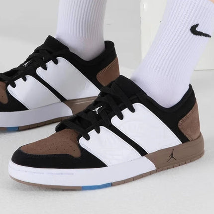 Scarpe da ginnastica da donna Nike Classic Jordan Series durevoli e versatili, nuove scarpe basse Jordan Nu Retro 1 Low Gs, stile Melard adatte per pendolarismo all'aperto e abbigliamento casual, scarpe da donna, modello di s platinumshop