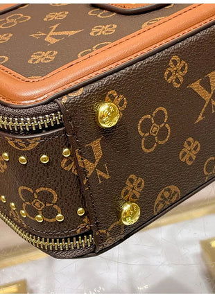 Brand Women's Bag 2025 New Style Light Luxury Western Style High Quality Handbag Designer Casual Versatile Crossbody Bag PlatiNum