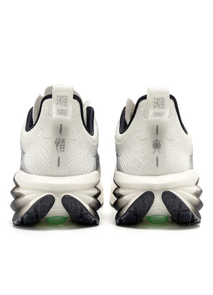 ONEMIX Scarpe da corsa da uomo in stile cinese Traspirante Carattere di moda Vamp Cuscino d'aria Scarpe sportive Scarpe da ginnastica da passeggio all'aperto PlatiNum