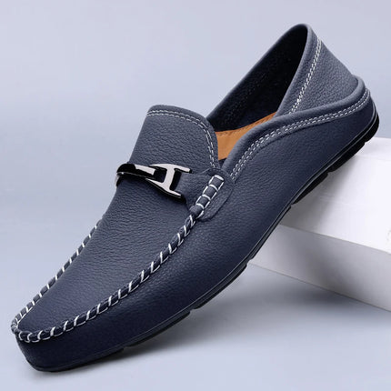 Mocassini in vera pelle Moda uomo Design Mocassino Slip on Soft Flats All-match Scarpe casual Calzature da barca fatte a mano per uomo adulto