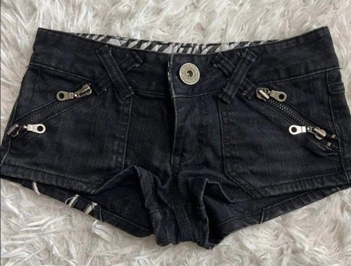 Hip hop fashion street clothing graphic printing style women black shorts ins y2k goth slim denim shorts PlatiNum
