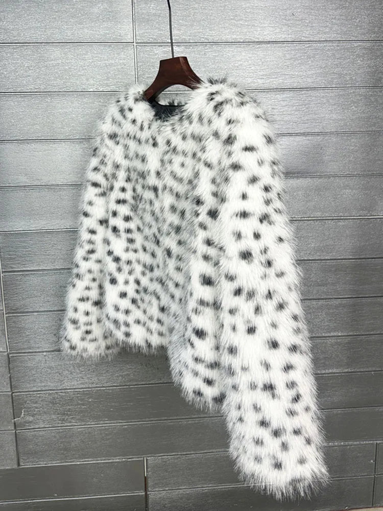 ZADORIN Preppy Style White Leopard Black Dots Faux Fur Coat Women O-Neck Furry Short Faux Fur Jacket Winter Clothes Women 2025