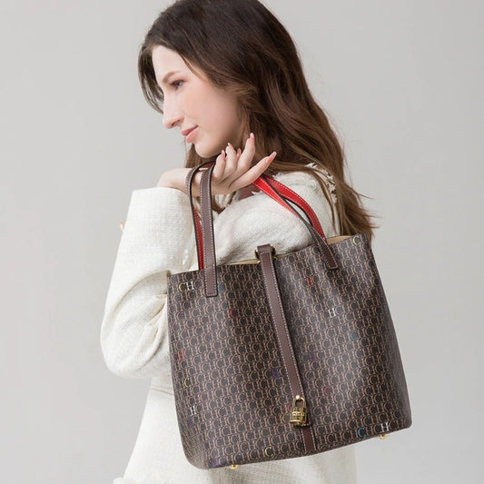 Borsa tote da donna di marca originale di lusso leggero di grande capacità con design a lettera per pendolari da viaggio con piccola serratura