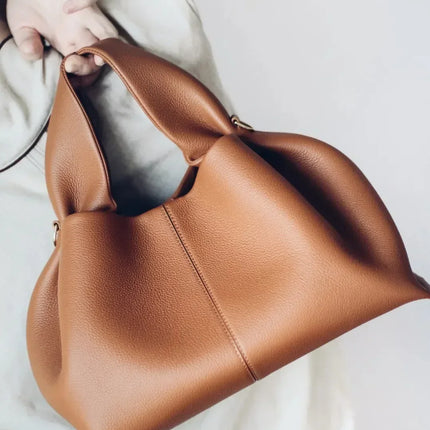 Borsa a Tracolla di Lusso da Donna Designer Autunno/Inverno 2025 – Con Motivo Lychee e Dettaglio a Nuvola sulle Spalle
