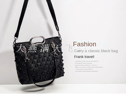 2025 new Genuine Leather Women's Handbags Fashion Soft Lady Tote Bag Shoulder Messenger Bag Large Capacity Portable Rivet Bags