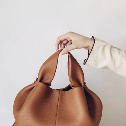Borsa a Tracolla di Lusso da Donna Designer Autunno/Inverno 2025 – Con Motivo Lychee e Dettaglio a Nuvola sulle Spalle