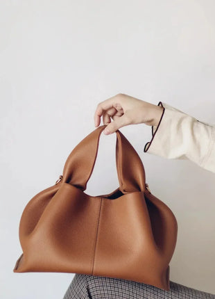 Borsa a Tracolla da Donna di Alta Gamma Autunno/Inverno 2025 – Design con Motivo Lychee e Tracolla a Nuvola