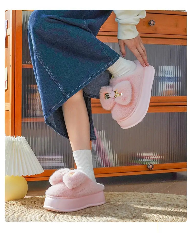 New Pink Bow Slippers Winter Women's Shoes Thick Sole Fuzzy Slippers for Home Mules Shoes Woman Fluffy Metal Bear House Slipper