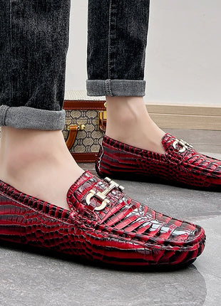 Scarpe Casual da uomo in pelle verniciata di alta qualità scarpe da guida di marca mocassini con motivo a coccodrillo maschile per scarpe basse mocassino da uomo