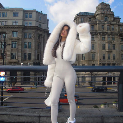Faux Fox Fur Coats Women Fur Jackets Short Solid Hooded Long Sleeves Open Stitch Thick Warm Fur Loose Casual 2025 Autumn Winter