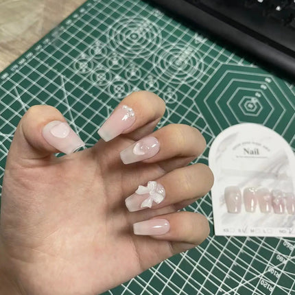 Cute Pink Sweet Princess Removable Handmade Wear Nail Art Y2K Vitality Girl Short Fake Nails Blush Bow Nail Patch