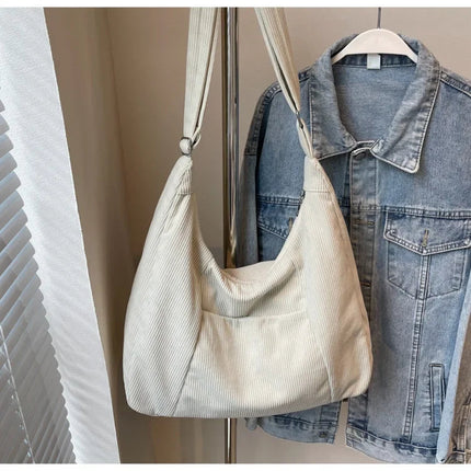 New Large Capacity Casual Crossbody Bag Simple Artistic Commuter Student Single Shoulder Bag Outdoor Leisure Women's Tote Bag PlatiNum